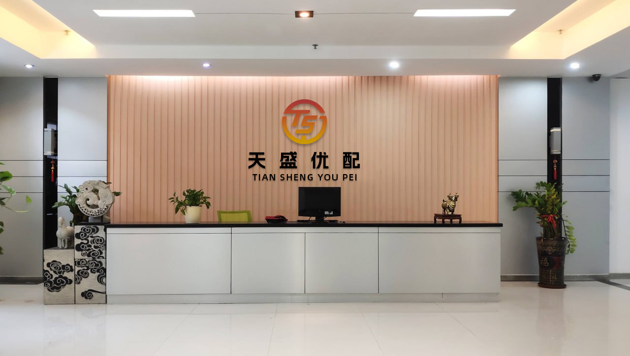 乾盘配资 看完《东极岛》预告，我想说：历史战争片的大门要被朱一龙推开了